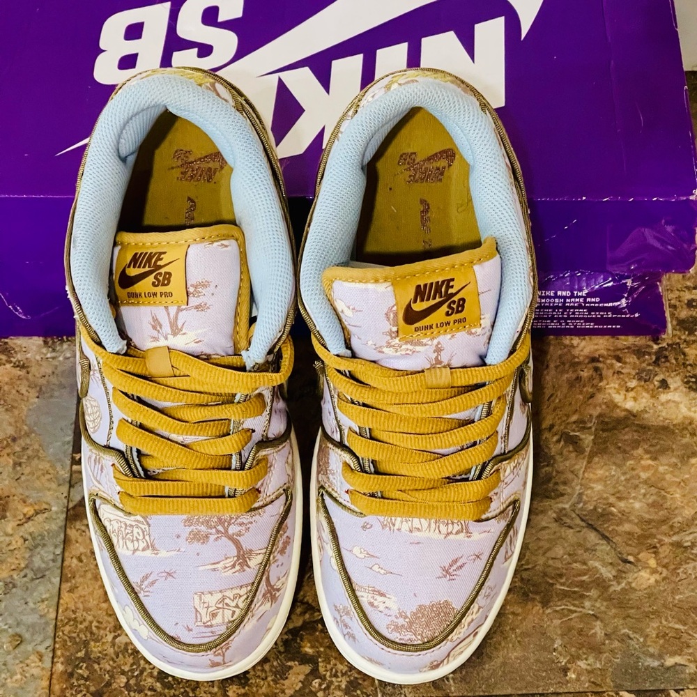 Nike Sb Dunk Low “City Of Style” Sneakers